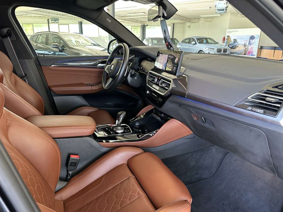 Fahrzeugbild eines BMW X4