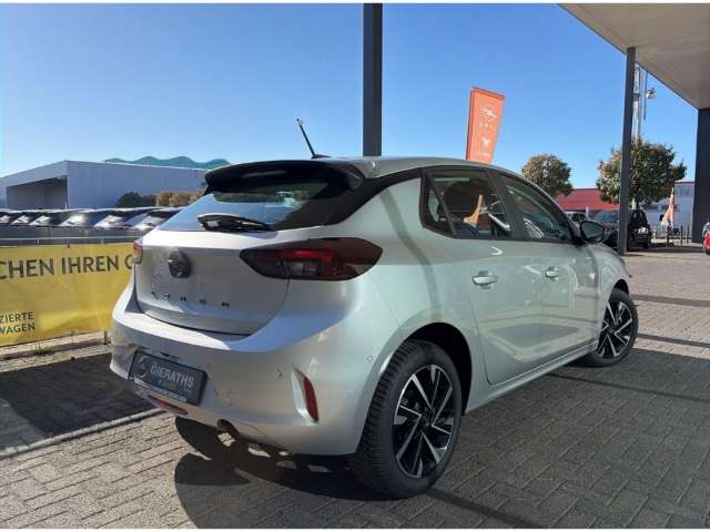 Fahrzeugbild eines Opel Corsa