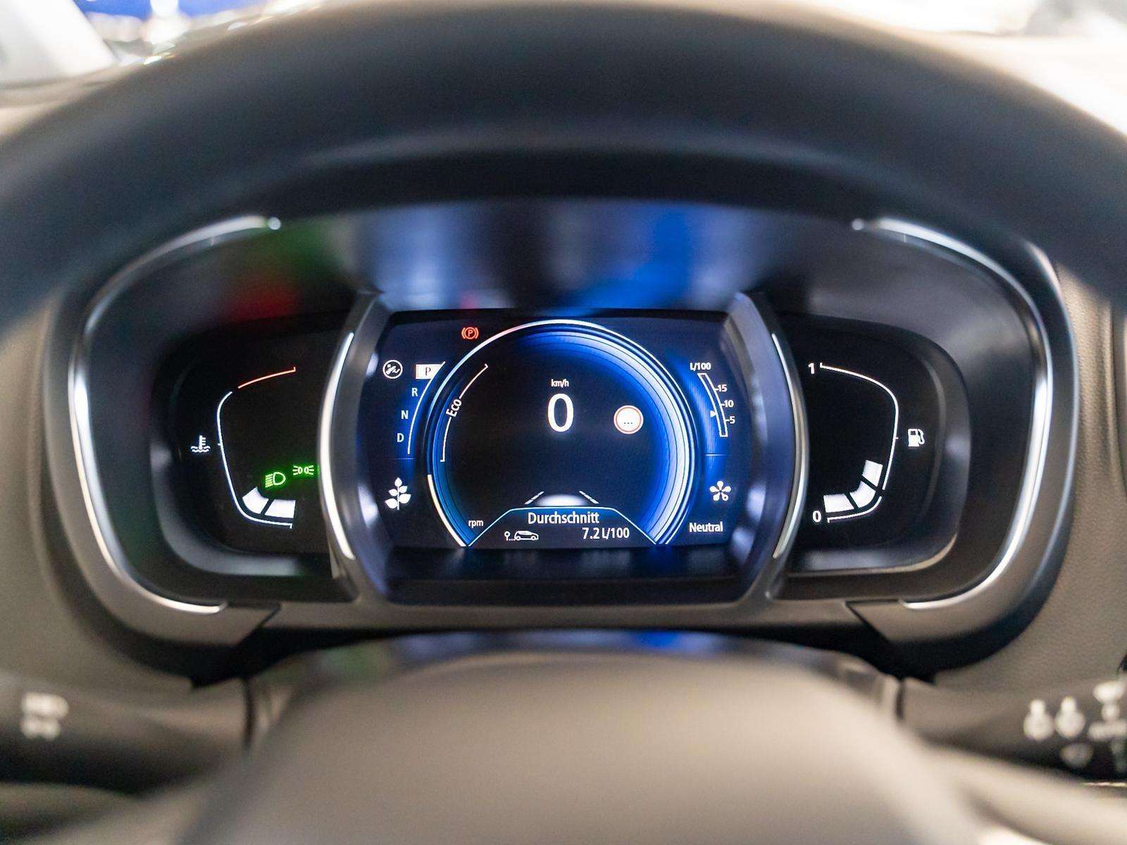 Fahrzeugbild eines Renault Scénic