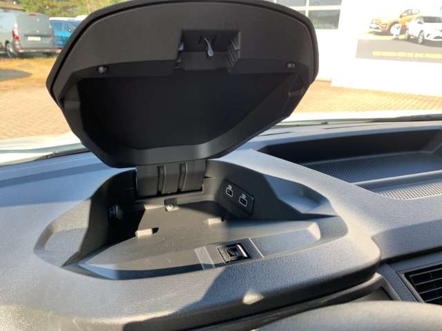 Fahrzeugbild eines Renault Express