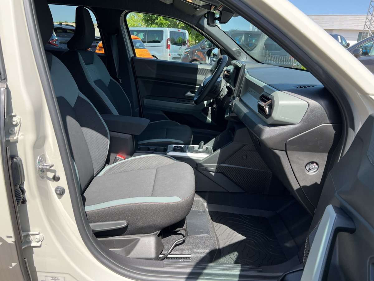 Fahrzeugbild eines Dacia Duster