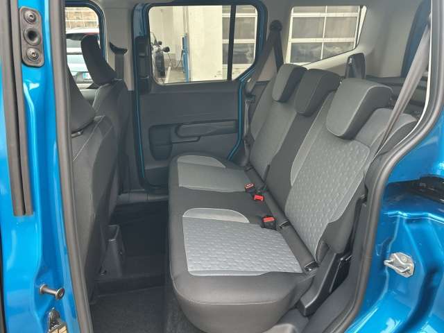 Fahrzeugbild eines Ford Tourneo Courier