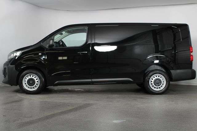 Fahrzeugbild eines Opel Vivaro