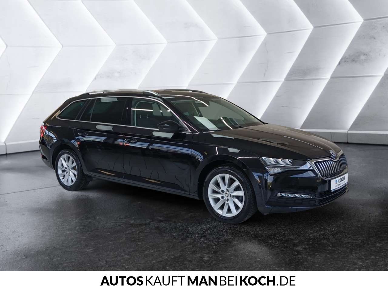 Fahrzeugbild eines Skoda Superb