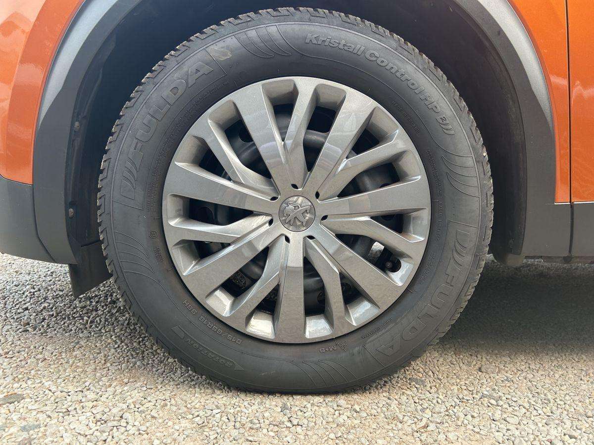 Fahrzeugbild eines Peugeot 2008