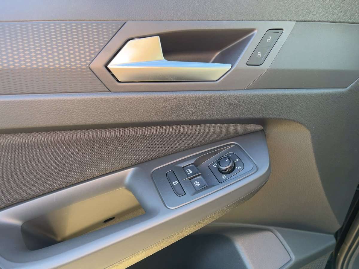 Fahrzeugbild eines Ford Grand Tourneo