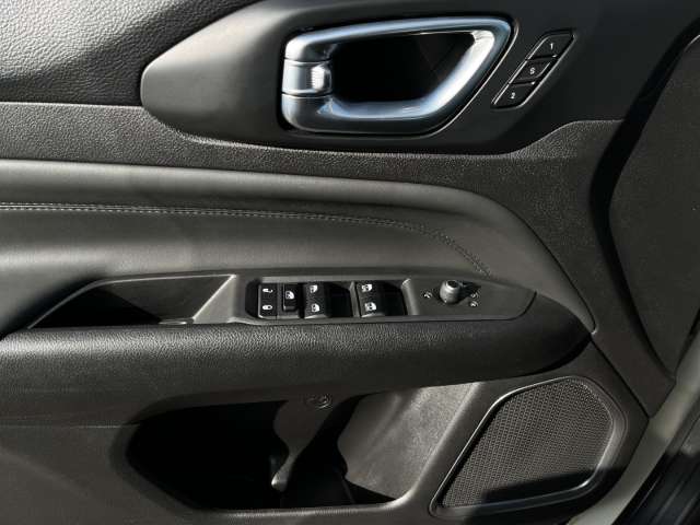 Fahrzeugbild eines Jeep Compass