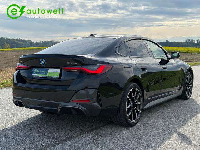 Fahrzeugbild eines BMW i4