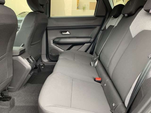 Fahrzeugbild eines Dacia Bigster