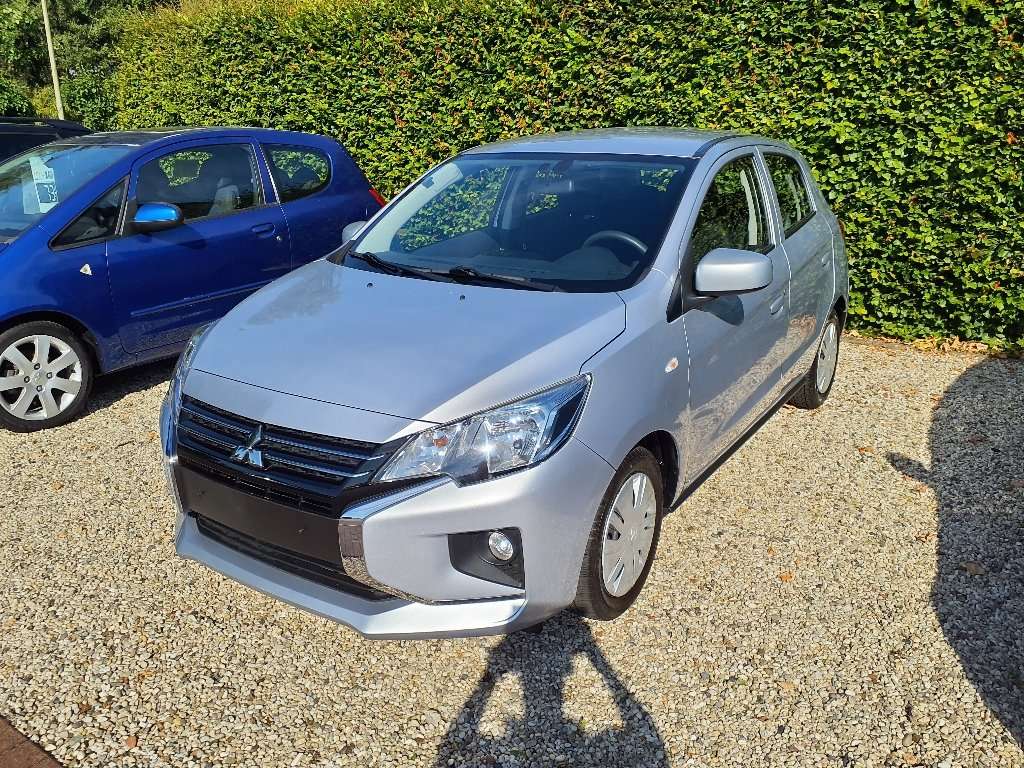 Fahrzeugbild eines Mitsubishi Space Star