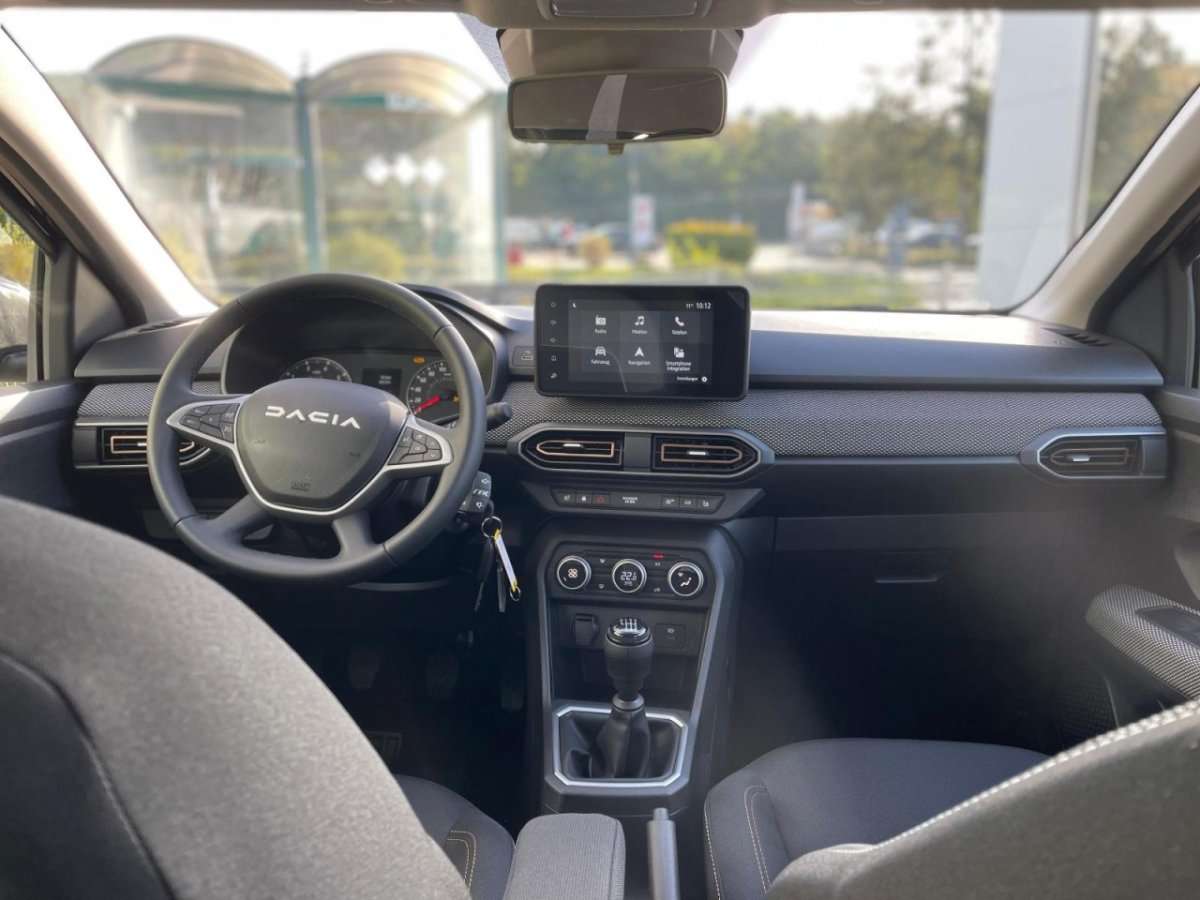 Fahrzeugbild eines Dacia Sandero