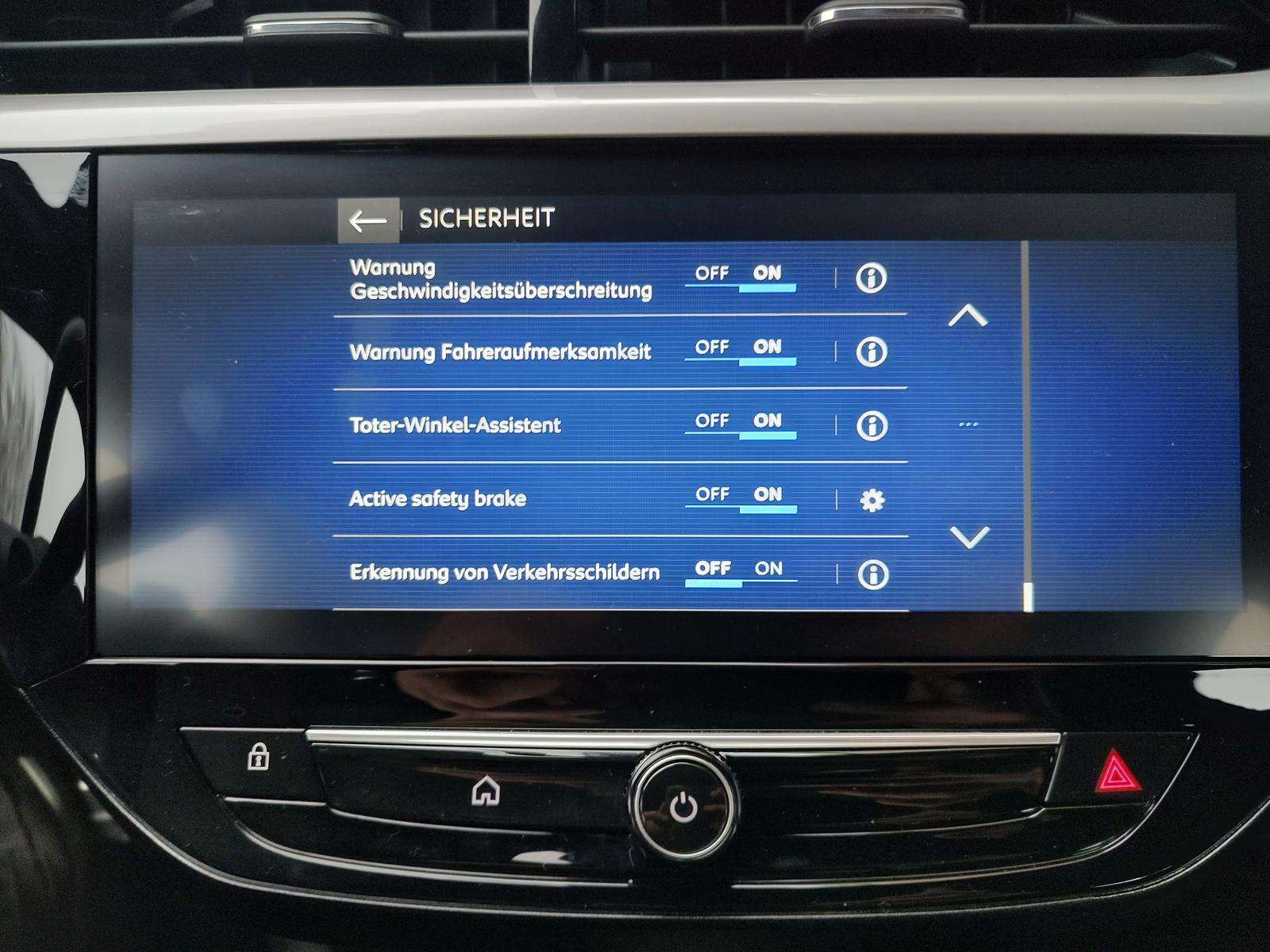 Fahrzeugbild eines Opel Corsa