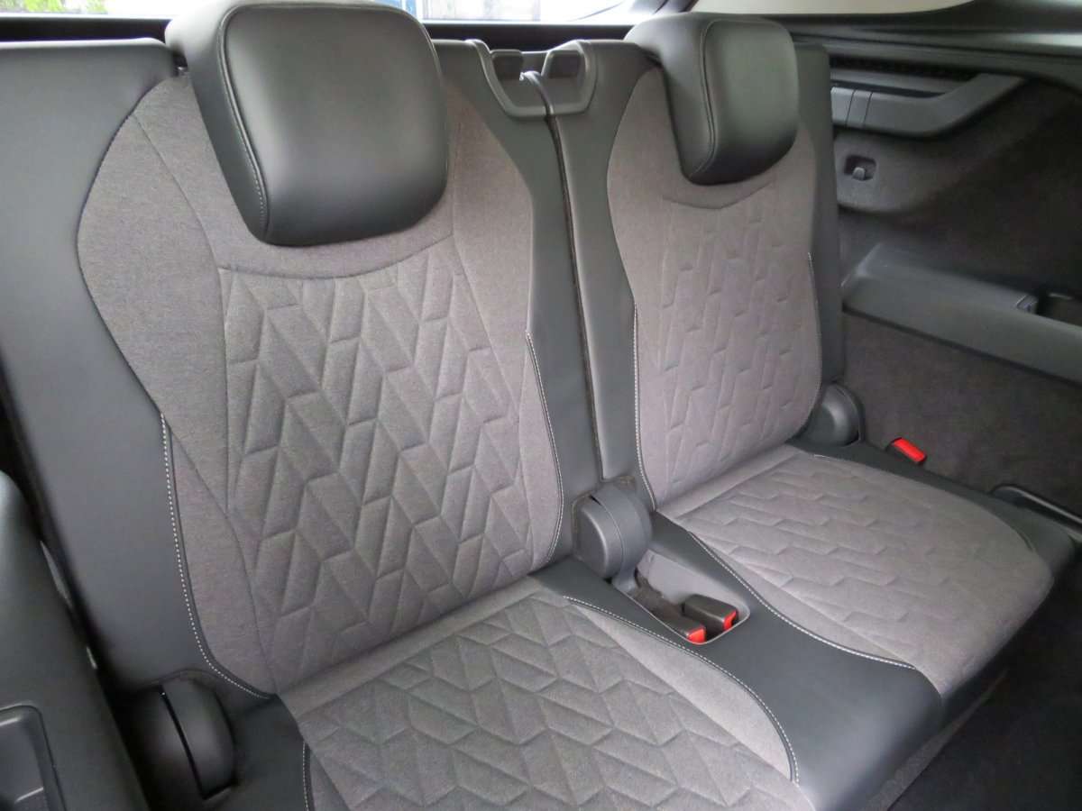 Fahrzeugbild eines Volkswagen Tayron