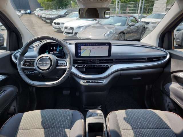 Fahrzeugbild eines Fiat 500