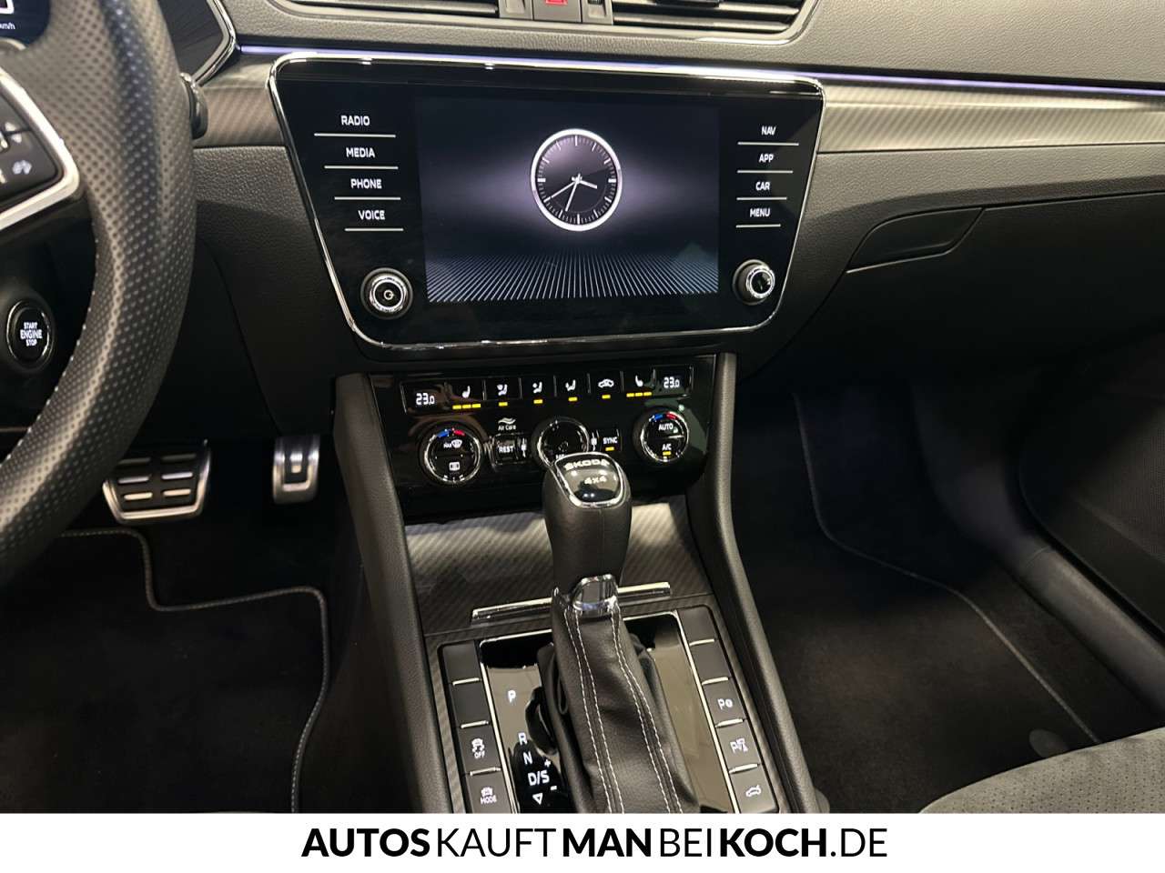 Fahrzeugbild eines Skoda Superb