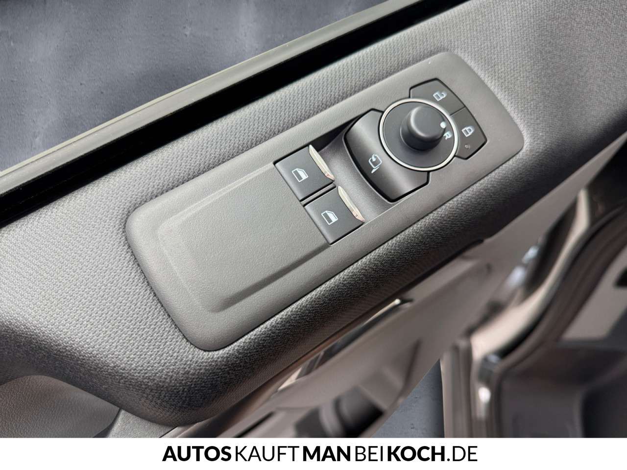 Fahrzeugbild eines Ford Tourneo Custom