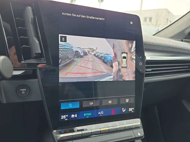 Fahrzeugbild eines Renault Scenic E-TECH