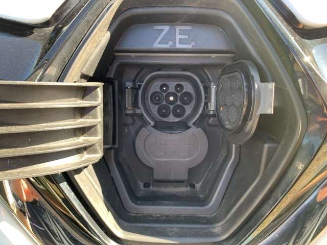 Fahrzeugbild eines Renault ZOE