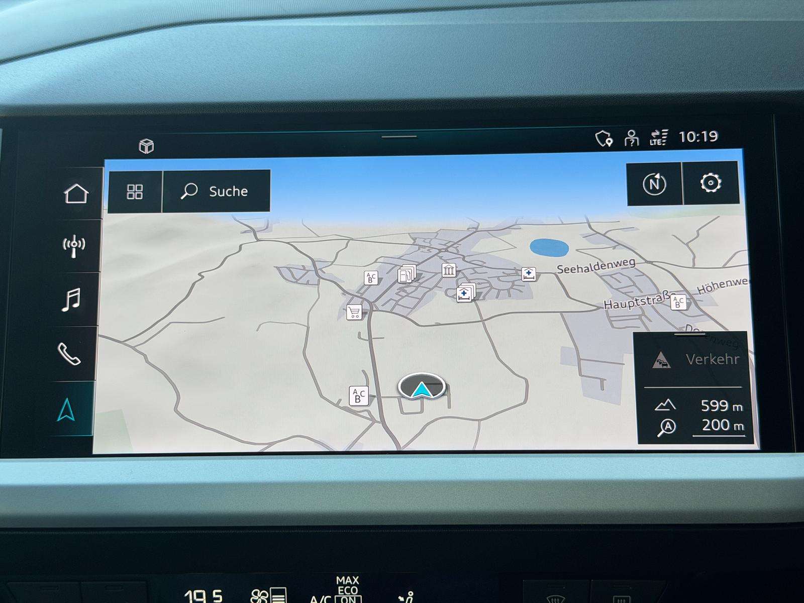 Fahrzeugbild eines Audi Q4 e-tron