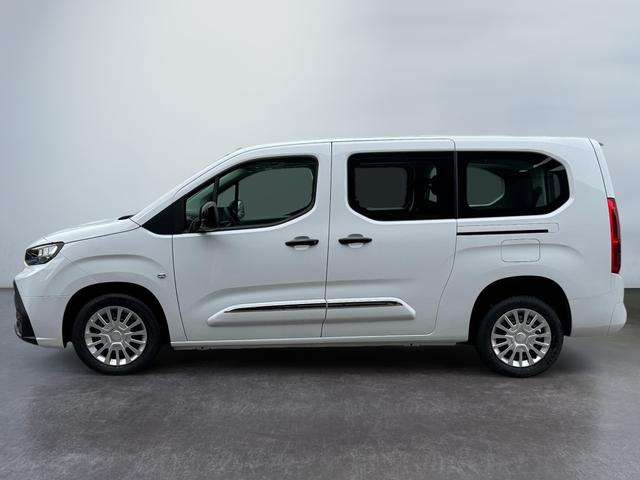 Fahrzeugbild eines Toyota Proace City