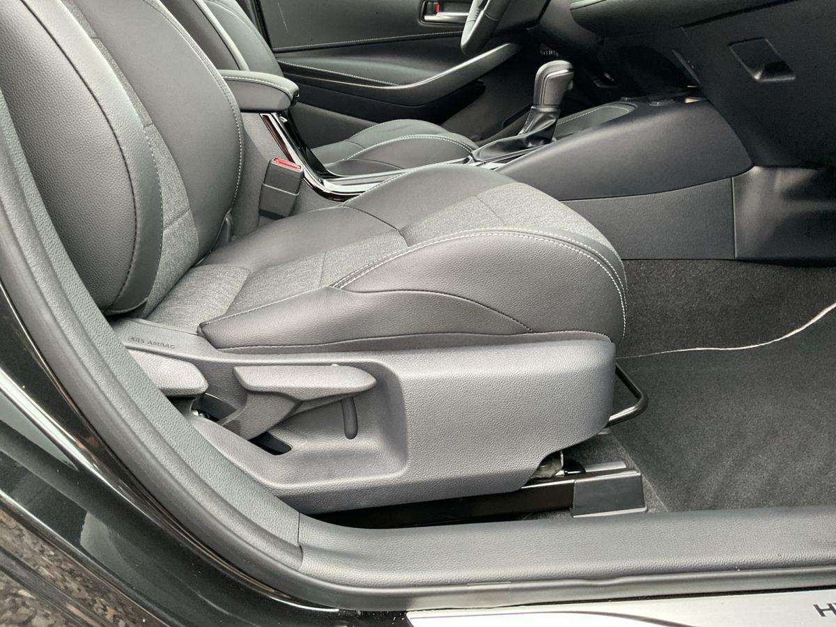 Fahrzeugbild eines Toyota Corolla