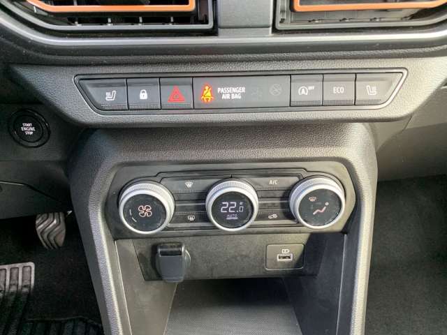 Fahrzeugbild eines Dacia Sandero