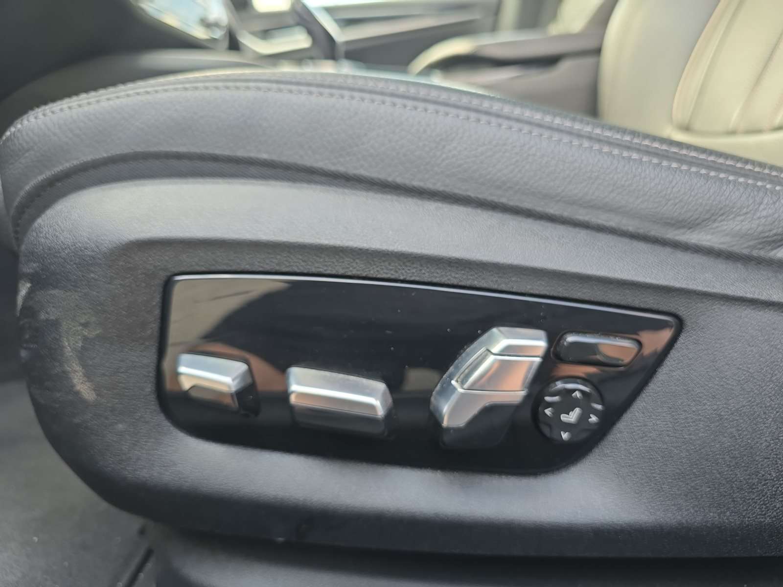 Fahrzeugbild eines BMW 5er-Reihe