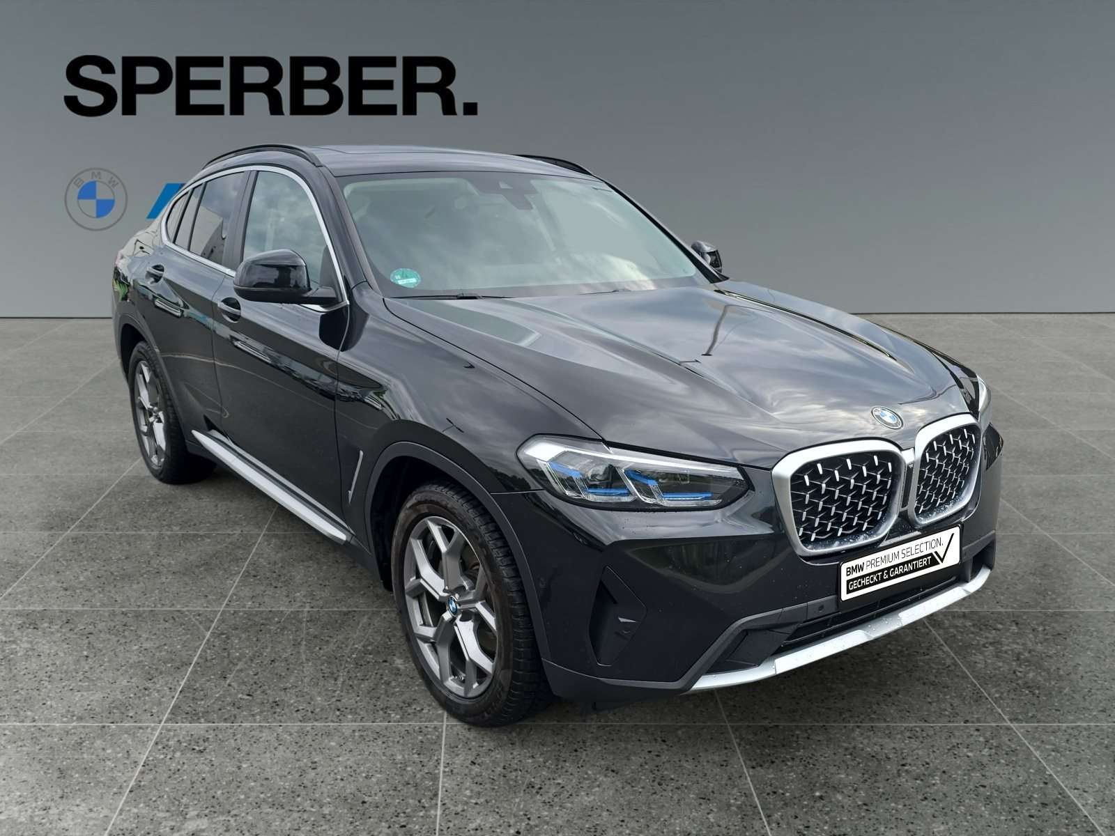Fahrzeugbild eines BMW X4