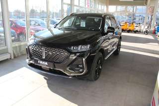 Schräge Frontansicht auf einen GWM Wey 03 , freigestellt