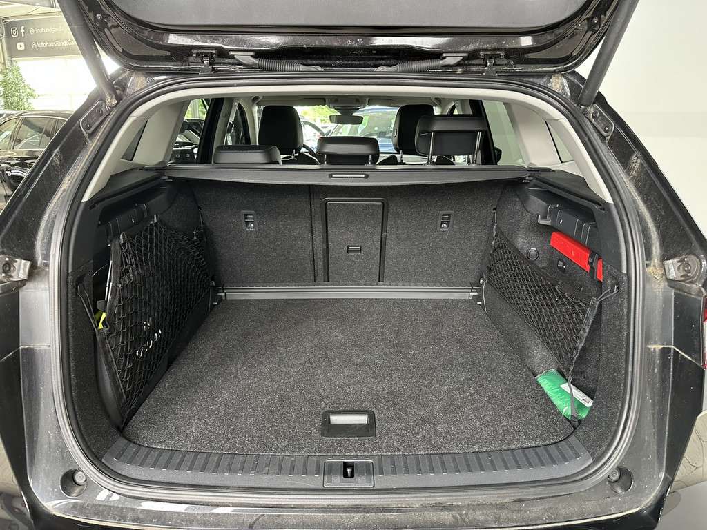 Fahrzeugbild eines Skoda ENYAQ