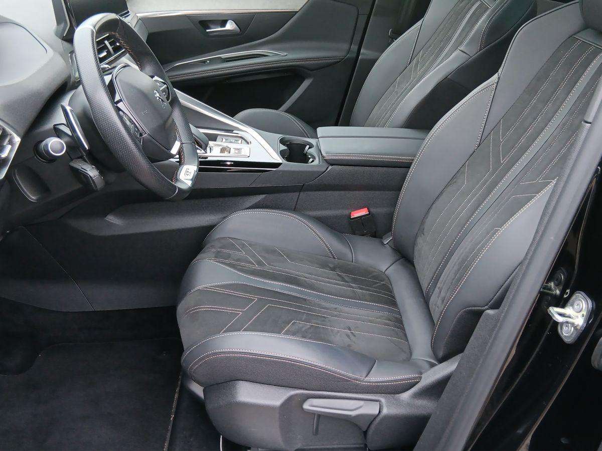 Fahrzeugbild eines Peugeot 3008