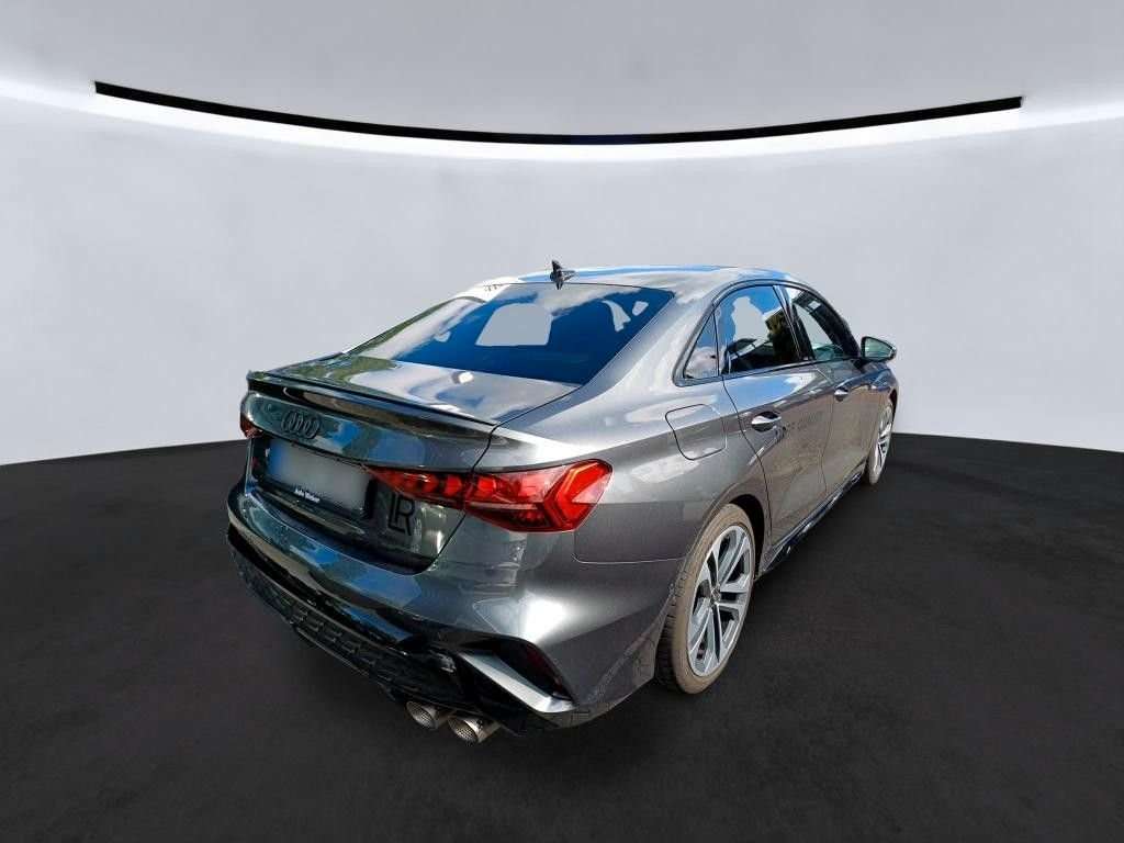Fahrzeugbild eines Audi S3