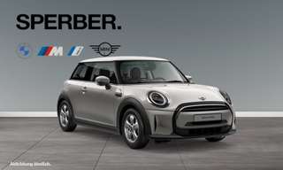 Schräge Frontansicht auf einen MINI COOPER , freigestellt