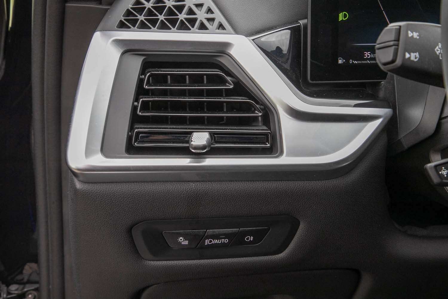Fahrzeugbild eines BMW X6