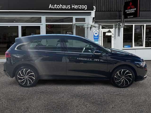 Fahrzeugbild eines Volkswagen Golf
