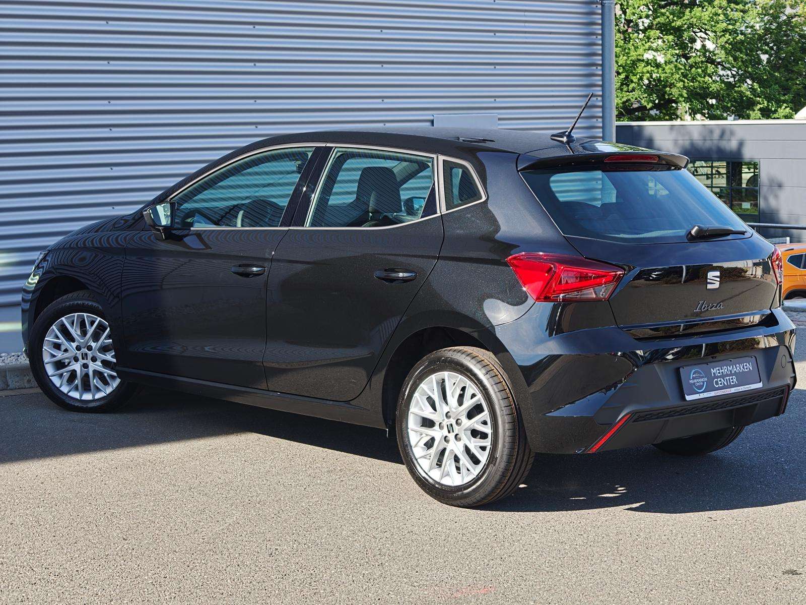 Fahrzeugbild eines SEAT Ibiza