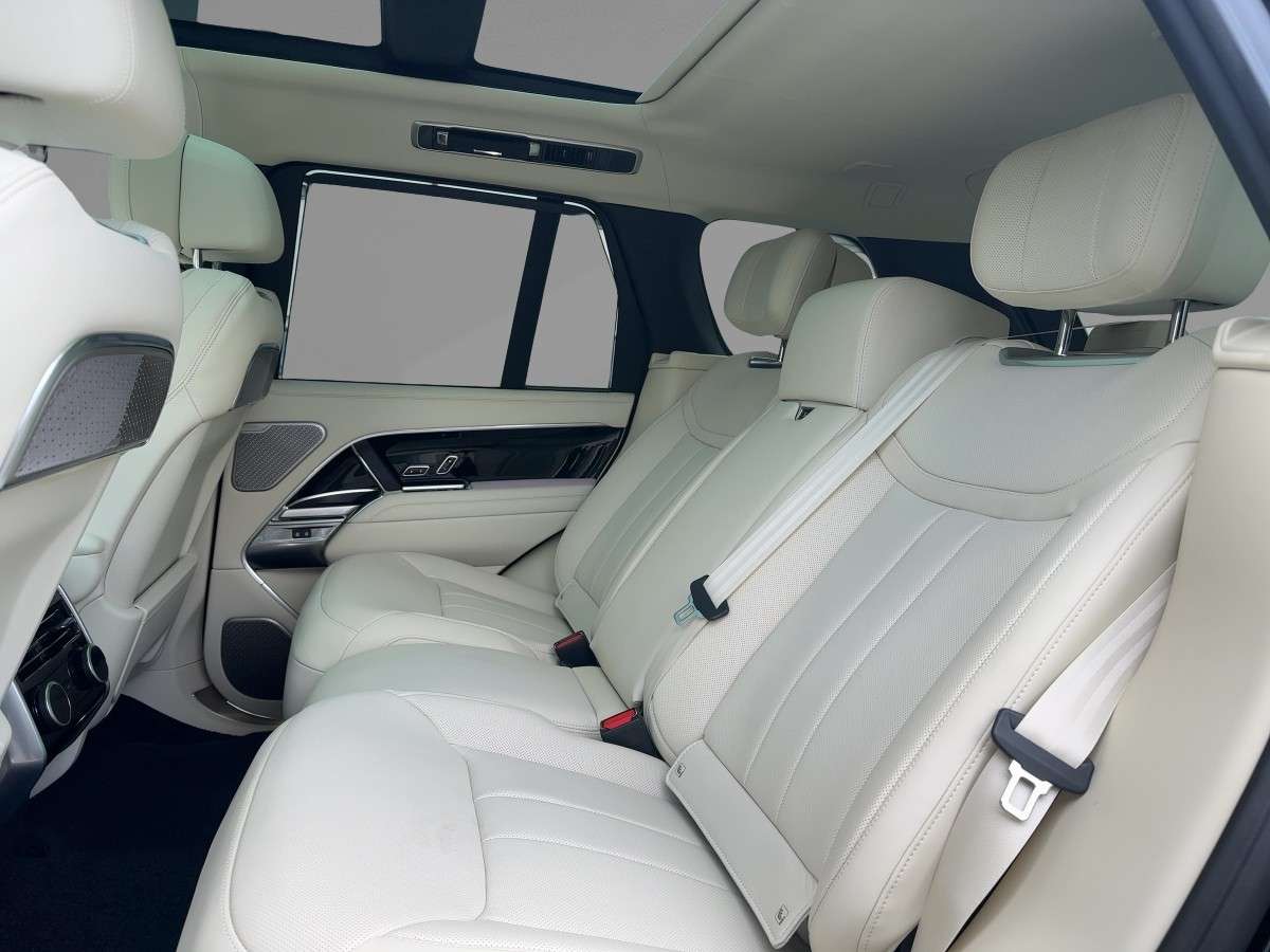 Fahrzeugbild eines Land Rover Range Rover