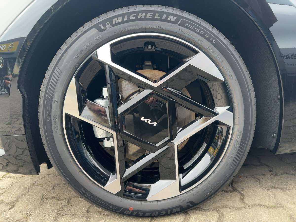 Fahrzeugbild eines Kia EV4