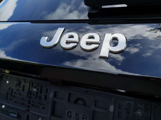 Fahrzeugbild eines Jeep Avenger