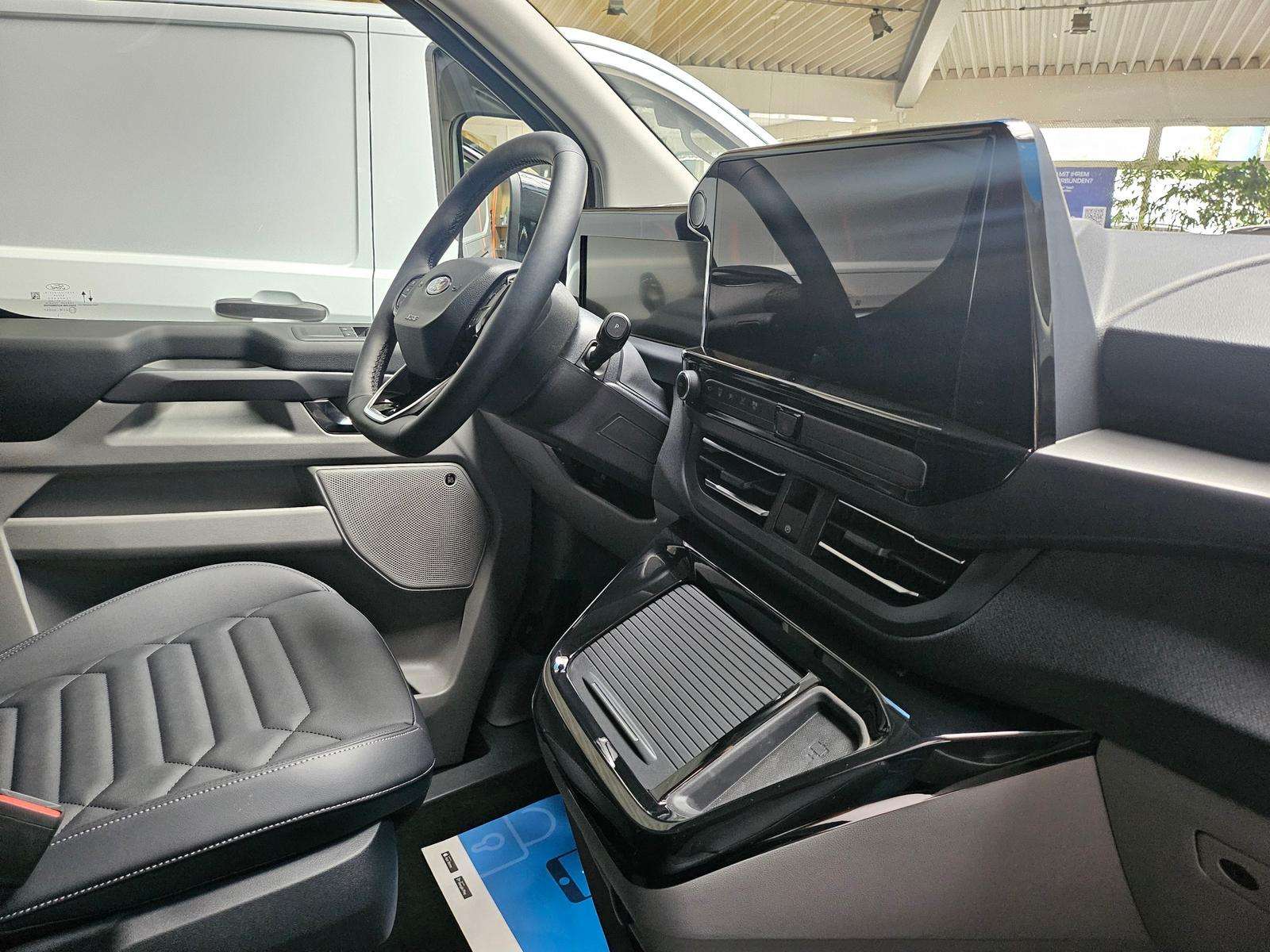 Fahrzeugbild eines Ford Tourneo Custom