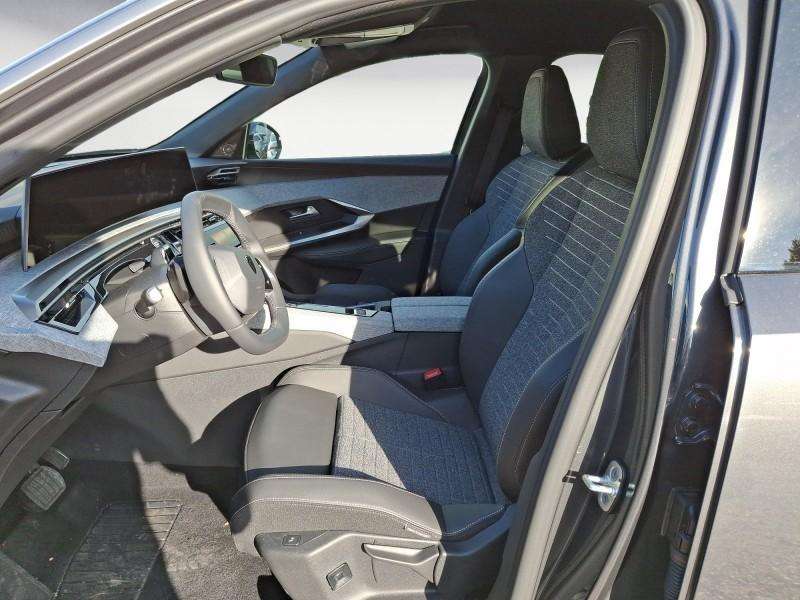 Fahrzeugbild eines Peugeot 3008