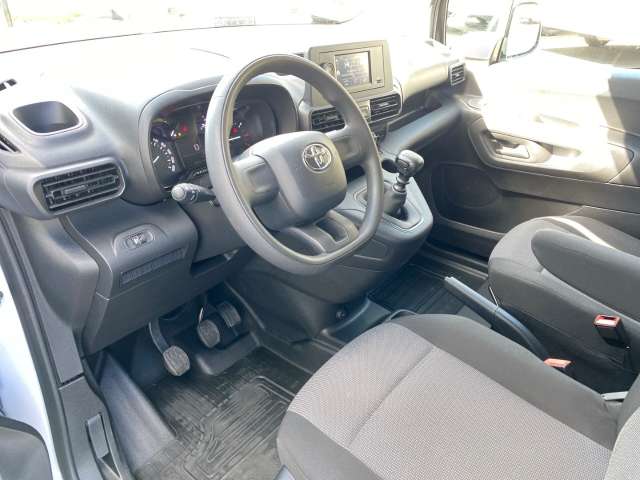 Fahrzeugbild eines Toyota Proace City