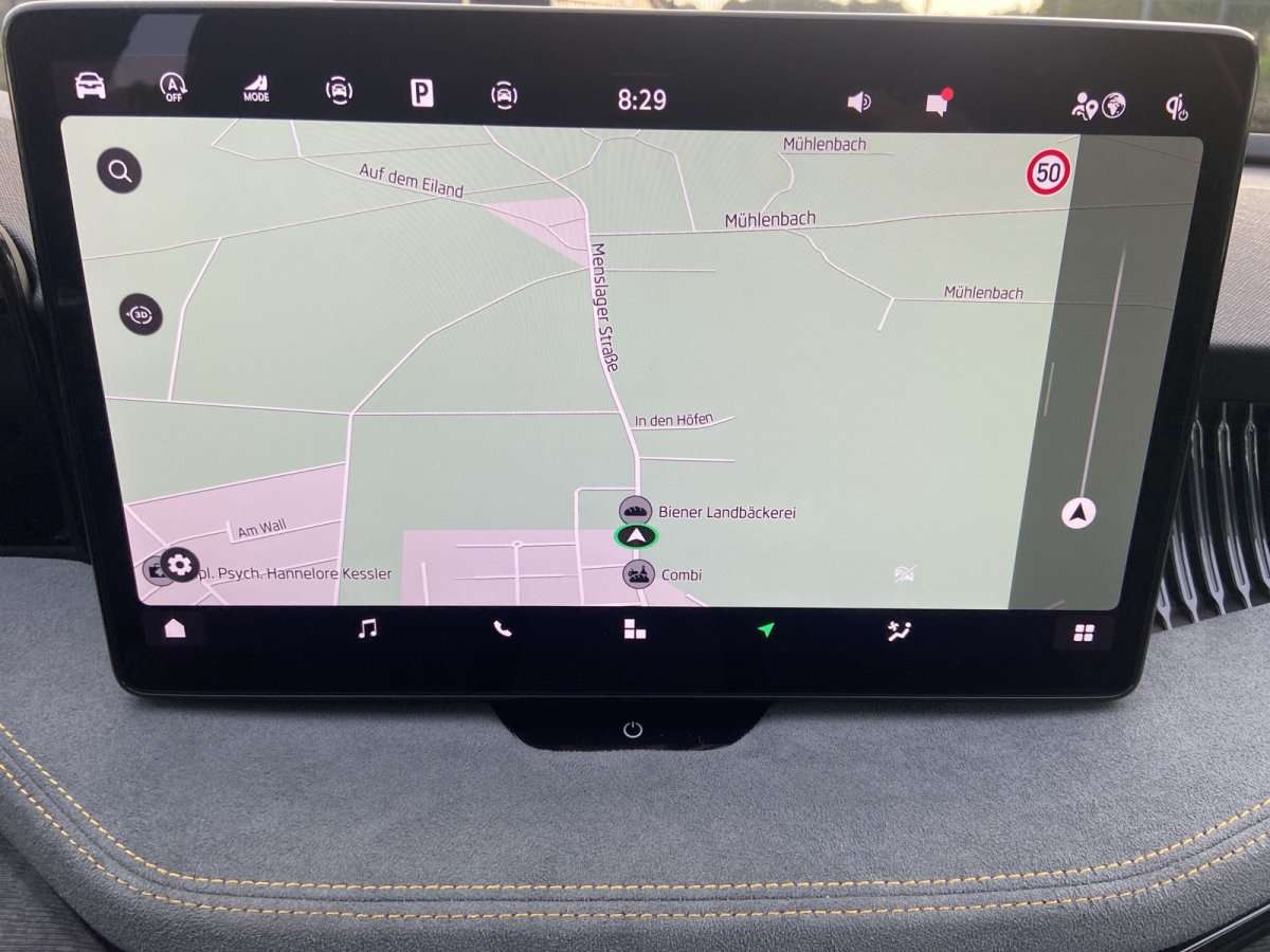 Fahrzeugbild eines Skoda Superb