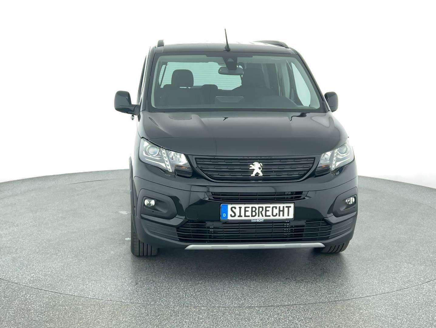 Fahrzeugbild eines Peugeot Rifter