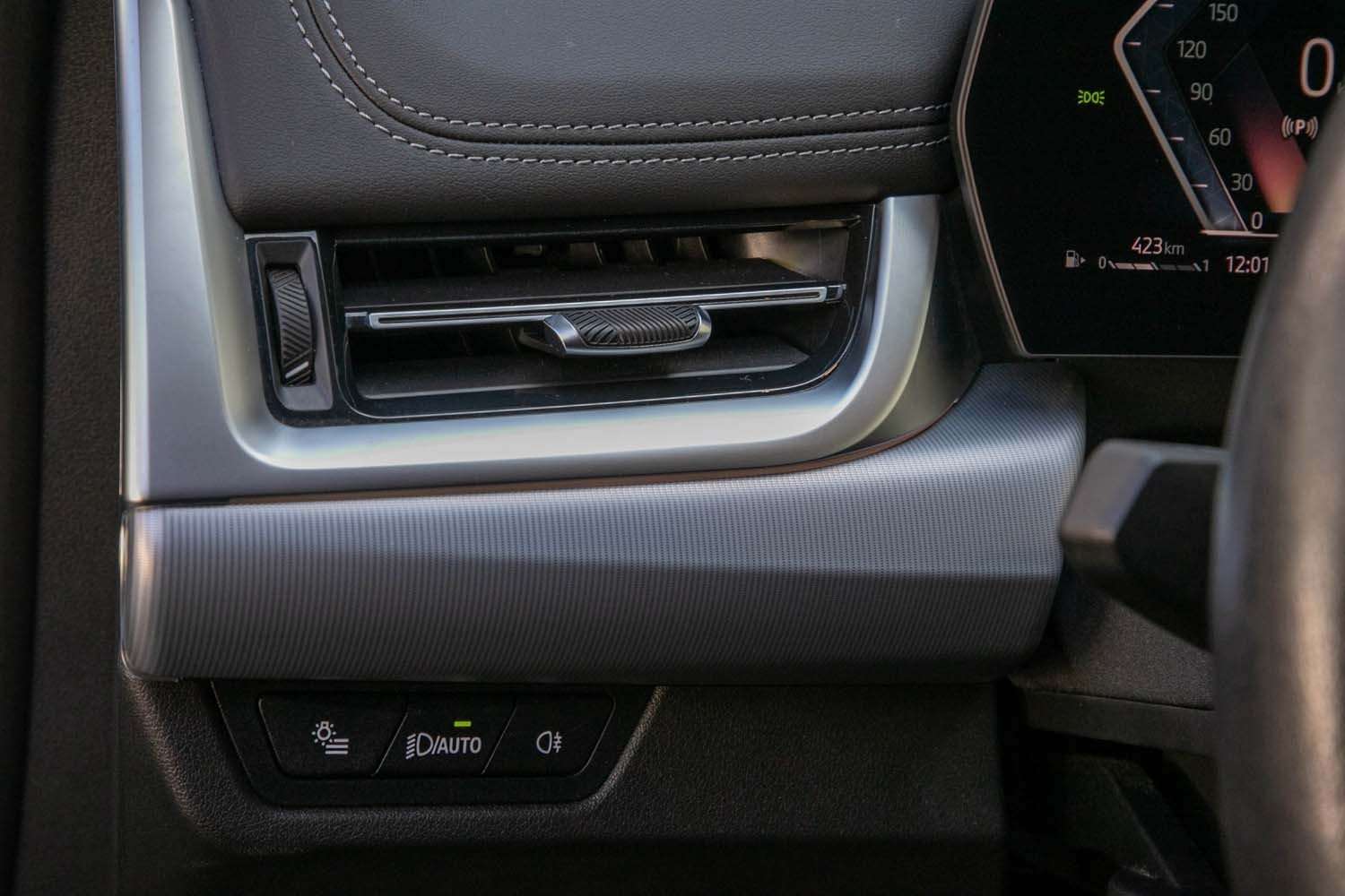 Fahrzeugbild eines BMW X1