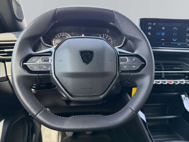Fahrzeugbild eines Peugeot 2008