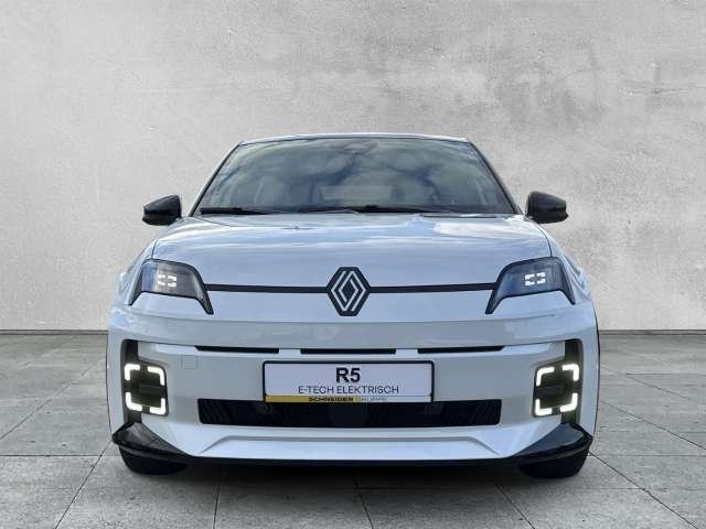 Fahrzeugbild eines Renault 5 E-TECH