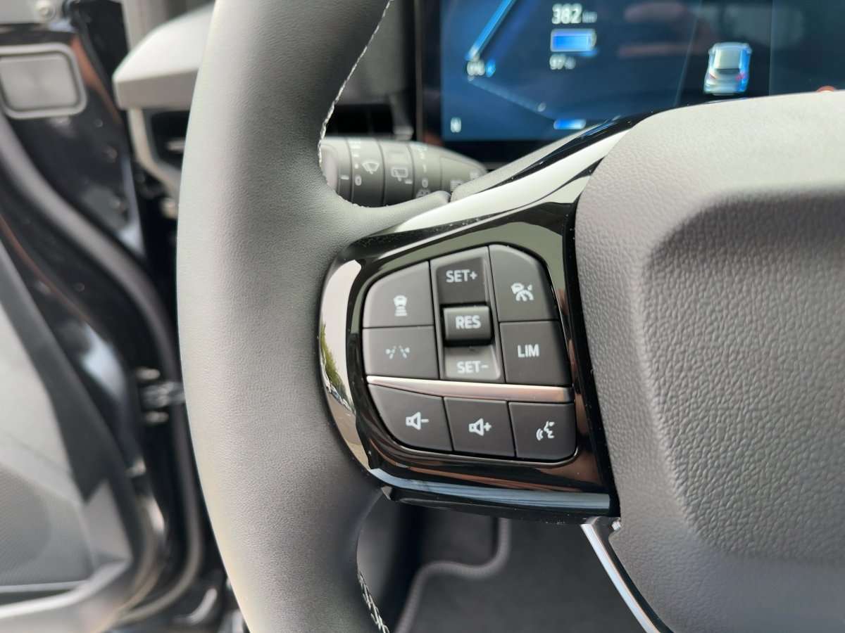 Fahrzeugbild eines Ford Puma Gen-E