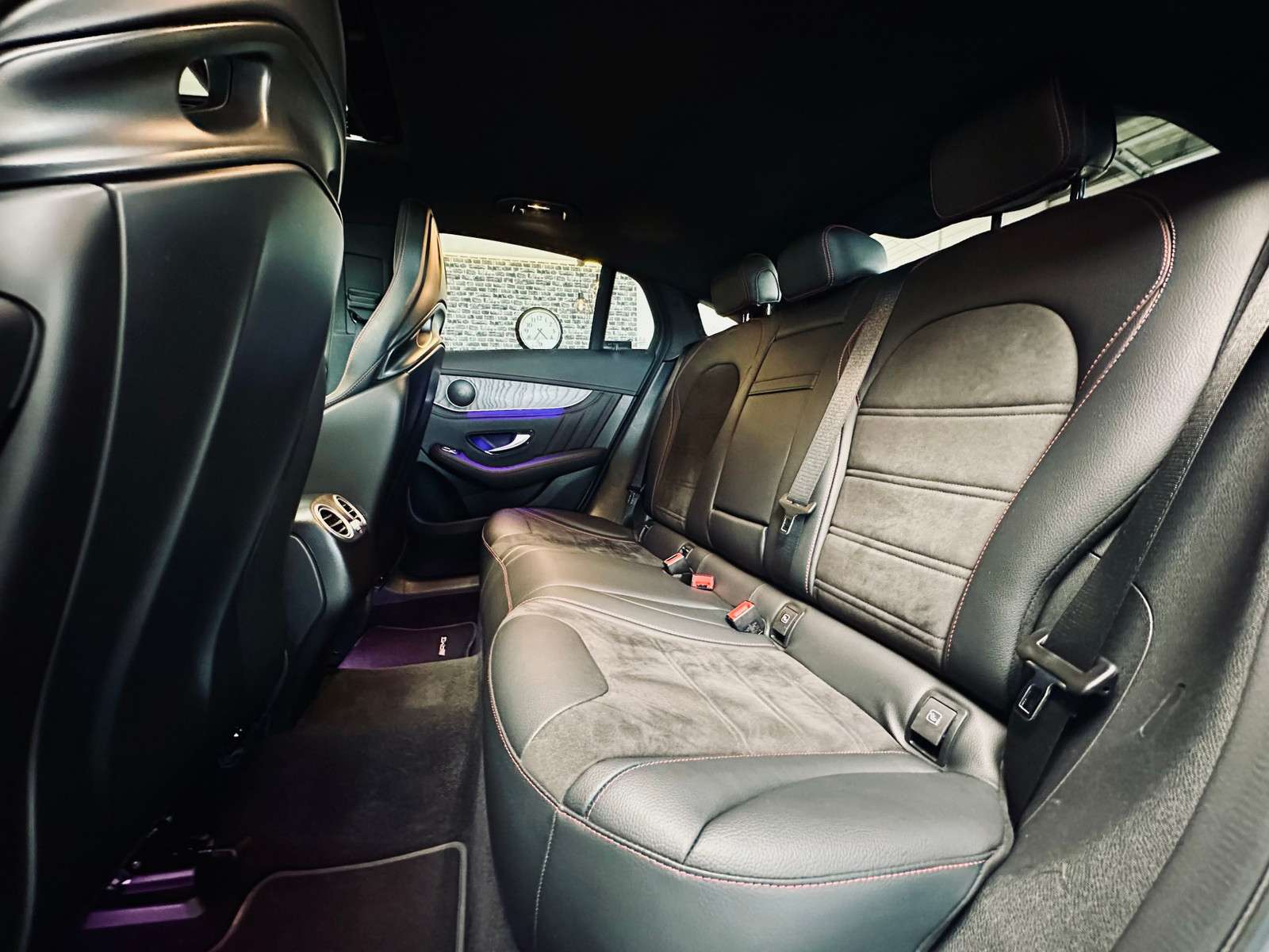 Fahrzeugbild eines Mercedes-Benz GLC