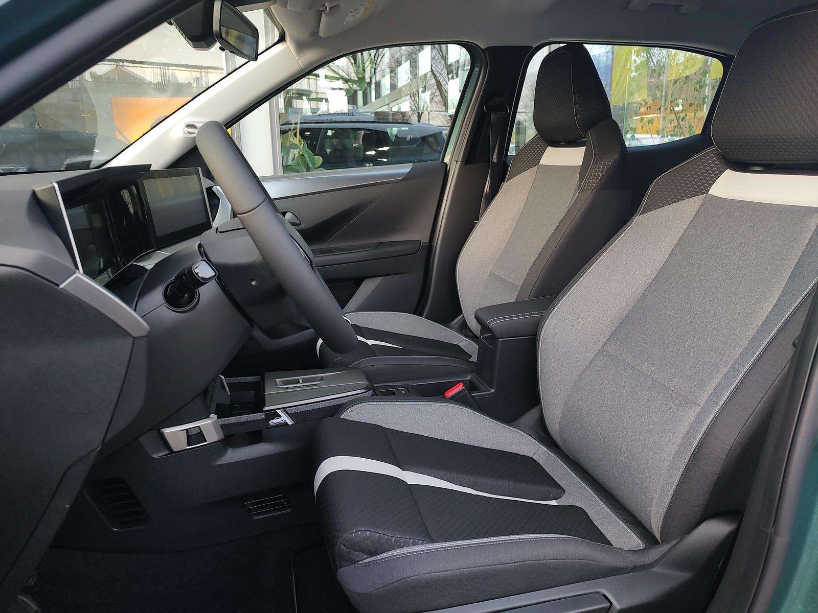 Fahrzeugbild eines Opel Frontera